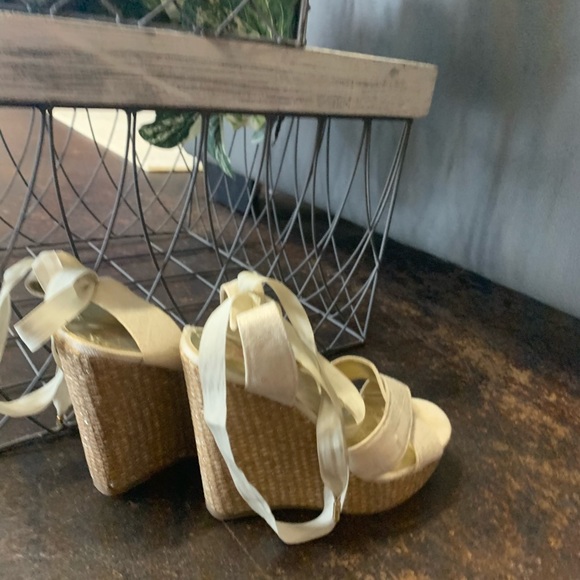 Wedges - Picture 2 of 3